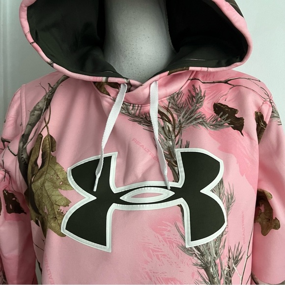 Under Armour • Pink Camo Pattern Hoodie Sweatshirt - Picture 3 of 5